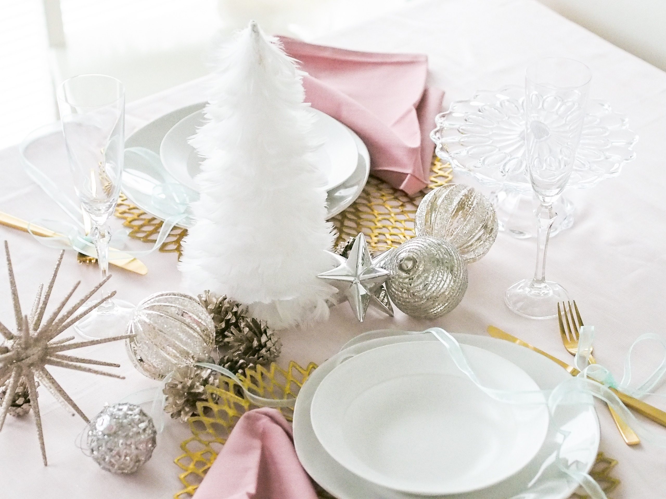 ピンクでとびきりスイートに クリスマスのテーブルコーディネート Table Mania